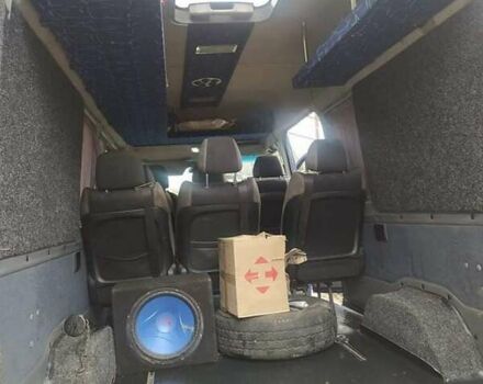 Синій Мерседес Sprinter, об'ємом двигуна 2.7 л та пробігом 350 тис. км за 9500 $, фото 2 на Automoto.ua