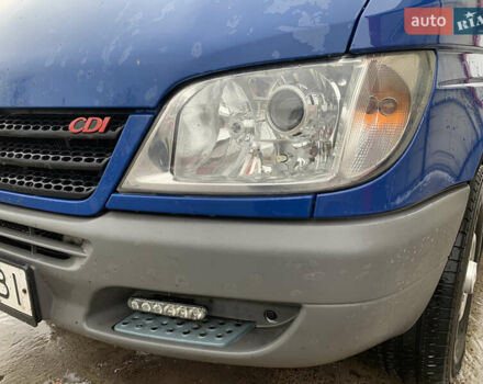 Синій Мерседес Sprinter, об'ємом двигуна 2.69 л та пробігом 320 тис. км за 14500 $, фото 32 на Automoto.ua