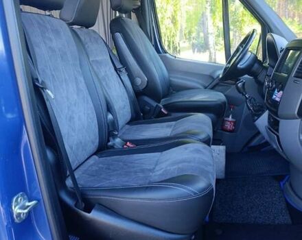 Синий Мерседес Sprinter, объемом двигателя 2.15 л и пробегом 30 тыс. км за 15000 $, фото 2 на Automoto.ua