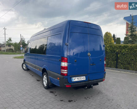 Синий Мерседес Sprinter, объемом двигателя 2.1 л и пробегом 640 тыс. км за 12800 $, фото 11 на Automoto.ua
