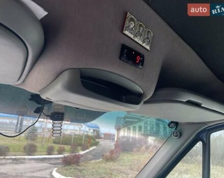 Синий Мерседес Sprinter, объемом двигателя 2.2 л и пробегом 530 тыс. км за 8400 $, фото 10 на Automoto.ua