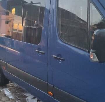 Синий Мерседес Sprinter, объемом двигателя 0 л и пробегом 530 тыс. км за 10000 $, фото 15 на Automoto.ua