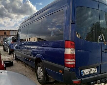 Синий Мерседес Sprinter, объемом двигателя 3 л и пробегом 940 тыс. км за 11500 $, фото 5 на Automoto.ua