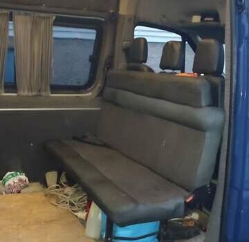 Синий Мерседес Sprinter, объемом двигателя 0 л и пробегом 530 тыс. км за 10000 $, фото 6 на Automoto.ua
