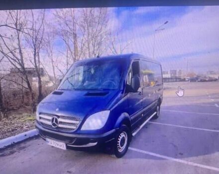 Синий Мерседес Sprinter, объемом двигателя 2.3 л и пробегом 335 тыс. км за 9800 $, фото 1 на Automoto.ua