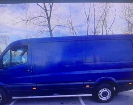 Синий Мерседес Sprinter, объемом двигателя 2.3 л и пробегом 335 тыс. км за 9800 $, фото 2 на Automoto.ua