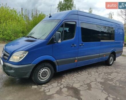 Синий Мерседес Sprinter, объемом двигателя 2.99 л и пробегом 692 тыс. км за 14900 $, фото 8 на Automoto.ua