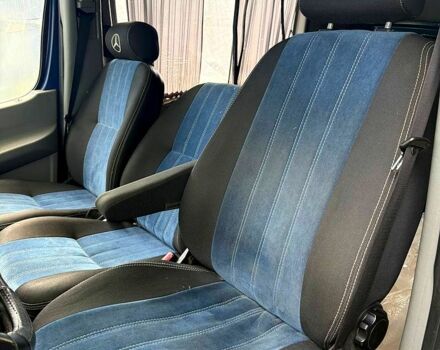 Синій Мерседес Sprinter, об'ємом двигуна 2.2 л та пробігом 300 тис. км за 6000 $, фото 7 на Automoto.ua