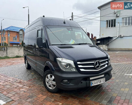 Синий Мерседес Sprinter, объемом двигателя 2.14 л и пробегом 790 тыс. км за 17800 $, фото 4 на Automoto.ua