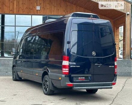 Синий Мерседес Sprinter, объемом двигателя 2.99 л и пробегом 38 тыс. км за 49000 $, фото 6 на Automoto.ua