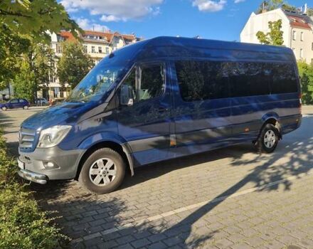 Синий Мерседес Sprinter, объемом двигателя 2.1 л и пробегом 540 тыс. км за 24000 $, фото 3 на Automoto.ua