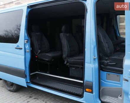 Синий Мерседес Sprinter, объемом двигателя 2.2 л и пробегом 190 тыс. км за 21700 $, фото 7 на Automoto.ua