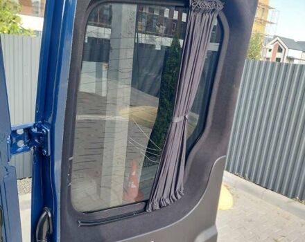 Синій Мерседес Sprinter, об'ємом двигуна 2.15 л та пробігом 295 тис. км за 21500 $, фото 44 на Automoto.ua