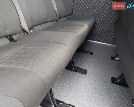 Синій Мерседес Sprinter, об'ємом двигуна 2.15 л та пробігом 295 тис. км за 21500 $, фото 47 на Automoto.ua