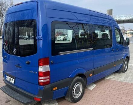 Синий Мерседес Sprinter, объемом двигателя 2.14 л и пробегом 383 тыс. км за 17500 $, фото 2 на Automoto.ua