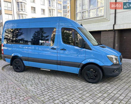 Синій Мерседес Sprinter, об'ємом двигуна 2.14 л та пробігом 303 тис. км за 23020 $, фото 25 на Automoto.ua