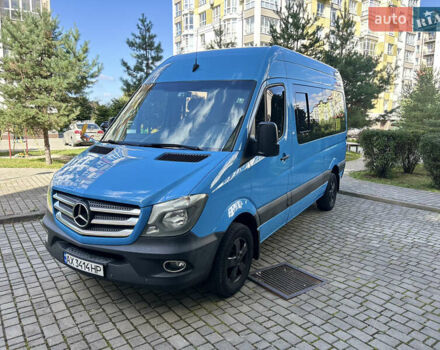 Синій Мерседес Sprinter, об'ємом двигуна 2.14 л та пробігом 303 тис. км за 23020 $, фото 3 на Automoto.ua