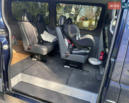 Синий Мерседес Sprinter, объемом двигателя 0 л и пробегом 205 тыс. км за 25000 $, фото 11 на Automoto.ua