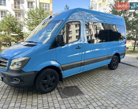 Синій Мерседес Sprinter, об'ємом двигуна 2.14 л та пробігом 303 тис. км за 23020 $, фото 6 на Automoto.ua