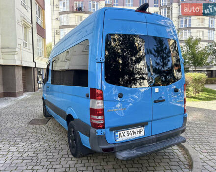 Синій Мерседес Sprinter, об'ємом двигуна 2.14 л та пробігом 303 тис. км за 23020 $, фото 12 на Automoto.ua