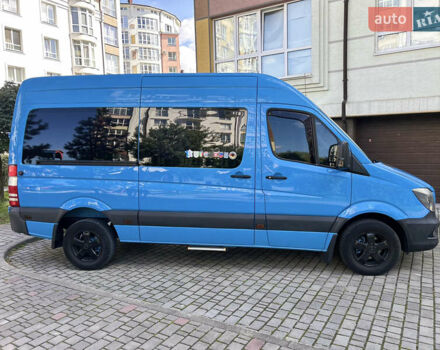 Синій Мерседес Sprinter, об'ємом двигуна 2.14 л та пробігом 303 тис. км за 23020 $, фото 17 на Automoto.ua