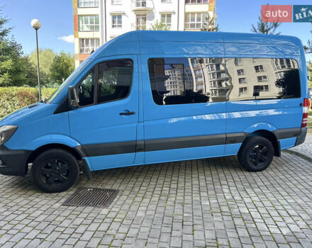 Синій Мерседес Sprinter, об'ємом двигуна 2.14 л та пробігом 303 тис. км за 23020 $, фото 7 на Automoto.ua