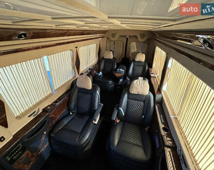 Синий Мерседес Sprinter, объемом двигателя 2.99 л и пробегом 41 тыс. км за 90000 $, фото 30 на Automoto.ua
