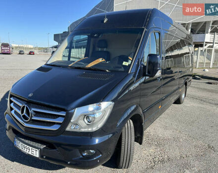 Синий Мерседес Sprinter, объемом двигателя 2.99 л и пробегом 41 тыс. км за 90000 $, фото 1 на Automoto.ua