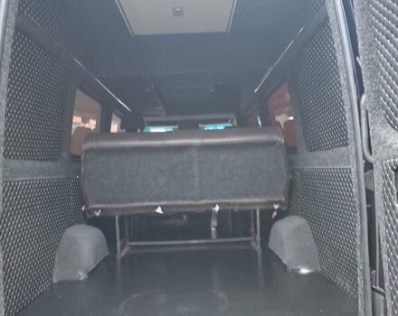 Синий Мерседес Sprinter, объемом двигателя 2.2 л и пробегом 221 тыс. км за 35000 $, фото 6 на Automoto.ua