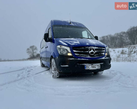 Синий Мерседес Sprinter, объемом двигателя 2.14 л и пробегом 465 тыс. км за 23900 $, фото 3 на Automoto.ua