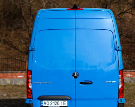 Синий Мерседес Sprinter, объемом двигателя 2.14 л и пробегом 205 тыс. км за 38900 $, фото 4 на Automoto.ua