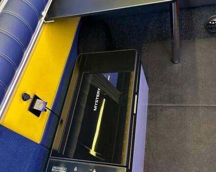 Синий Мерседес Sprinter, объемом двигателя 2.14 л и пробегом 176 тыс. км за 26600 $, фото 63 на Automoto.ua