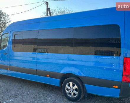 Синий Мерседес Sprinter, объемом двигателя 2.14 л и пробегом 205 тыс. км за 38900 $, фото 7 на Automoto.ua