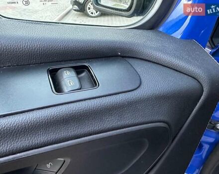 Синий Мерседес Sprinter, объемом двигателя 2.14 л и пробегом 176 тыс. км за 26600 $, фото 34 на Automoto.ua