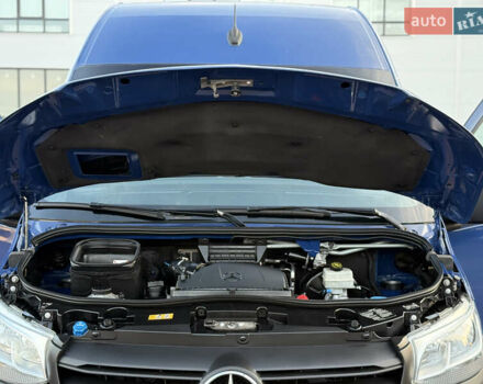 Синий Мерседес Sprinter, объемом двигателя 2.2 л и пробегом 271 тыс. км за 24900 $, фото 46 на Automoto.ua