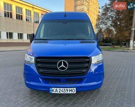 Синий Мерседес Sprinter, объемом двигателя 2.14 л и пробегом 176 тыс. км за 26600 $, фото 1 на Automoto.ua