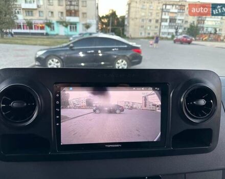 Синий Мерседес Sprinter, объемом двигателя 2.14 л и пробегом 176 тыс. км за 26600 $, фото 48 на Automoto.ua