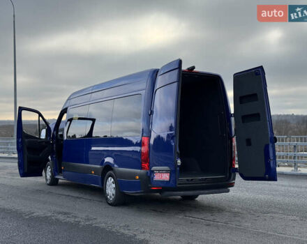 Синий Мерседес Sprinter, объемом двигателя 2.2 л и пробегом 207 тыс. км за 30600 $, фото 66 на Automoto.ua