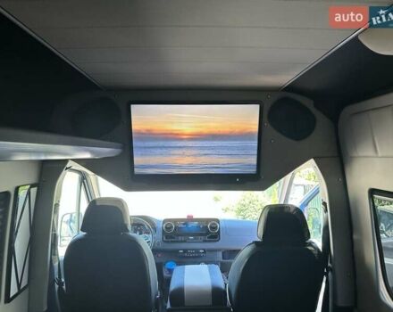 Синий Мерседес Sprinter, объемом двигателя 0 л и пробегом 214 тыс. км за 49500 $, фото 6 на Automoto.ua