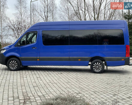 Синий Мерседес Sprinter, объемом двигателя 0 л и пробегом 387 тыс. км за 37038 $, фото 13 на Automoto.ua