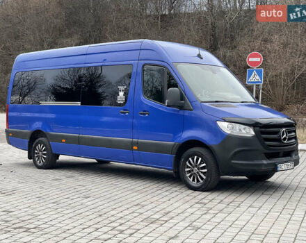 Синий Мерседес Sprinter, объемом двигателя 0 л и пробегом 387 тыс. км за 37038 $, фото 4 на Automoto.ua