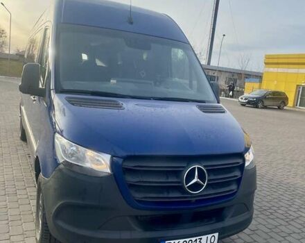 Синий Мерседес Sprinter, объемом двигателя 2.14 л и пробегом 232 тыс. км за 45000 $, фото 2 на Automoto.ua
