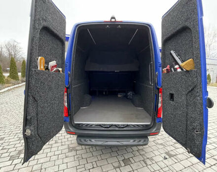Синий Мерседес Sprinter, объемом двигателя 0 л и пробегом 387 тыс. км за 37038 $, фото 22 на Automoto.ua