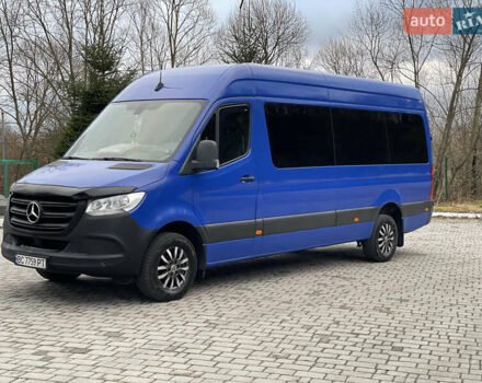 Синий Мерседес Sprinter, объемом двигателя 0 л и пробегом 387 тыс. км за 37038 $, фото 2 на Automoto.ua