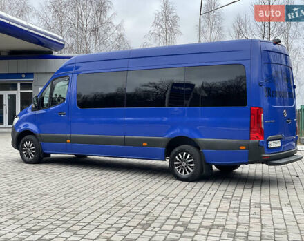 Синий Мерседес Sprinter, объемом двигателя 0 л и пробегом 387 тыс. км за 37038 $, фото 11 на Automoto.ua