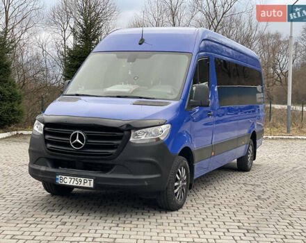 Синий Мерседес Sprinter, объемом двигателя 0 л и пробегом 387 тыс. км за 37038 $, фото 1 на Automoto.ua