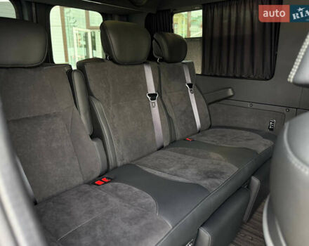 Синий Мерседес Sprinter, объемом двигателя 2.99 л и пробегом 37 тыс. км за 89000 $, фото 7 на Automoto.ua