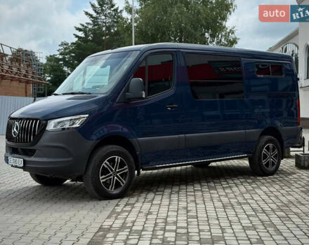 Синий Мерседес Sprinter, объемом двигателя 2.99 л и пробегом 37 тыс. км за 89000 $, фото 38 на Automoto.ua