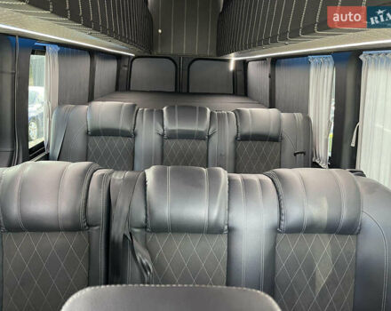 Синій Мерседес Sprinter, об'ємом двигуна 2.99 л та пробігом 102 тис. км за 67000 $, фото 28 на Automoto.ua