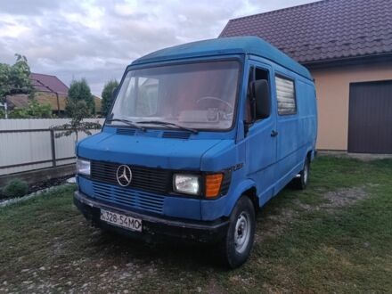 Синій Мерседес Sprinter, об'ємом двигуна 2.4 л та пробігом 245 тис. км за 1596 $, фото 1 на Automoto.ua